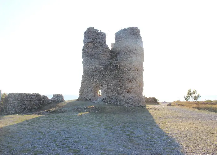 By Near Paklenica Park * سيلين