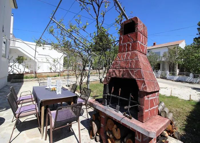 By Near Paklenica Park * Seline