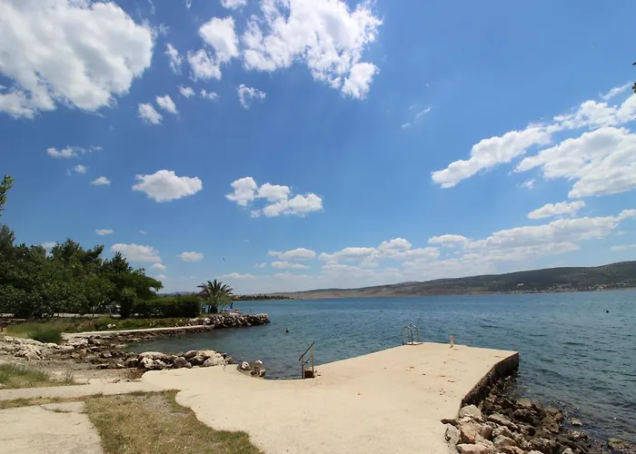 公寓 By Near Paklenica Park